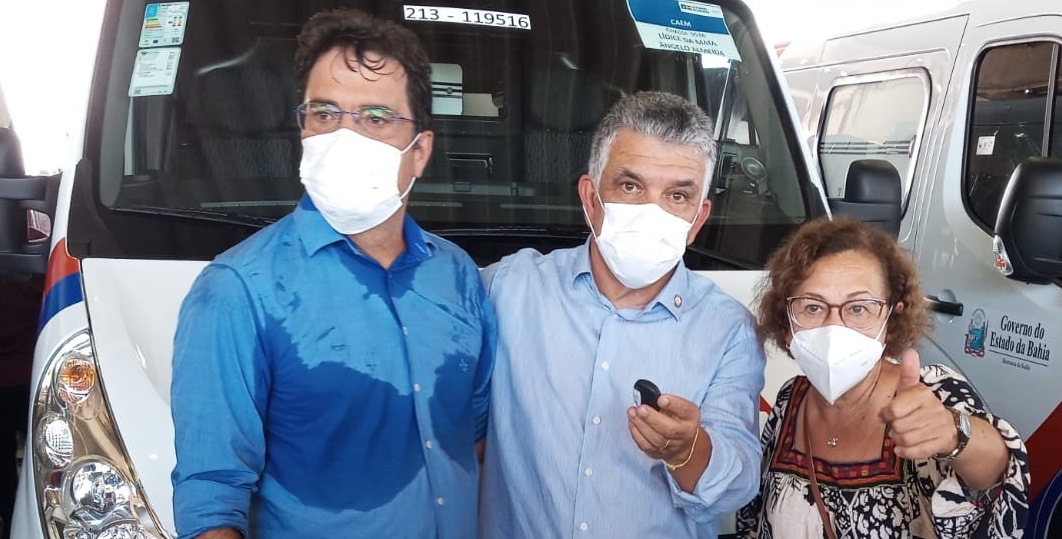 Caém é recebe uma ambulância Van do Governo da Bahia