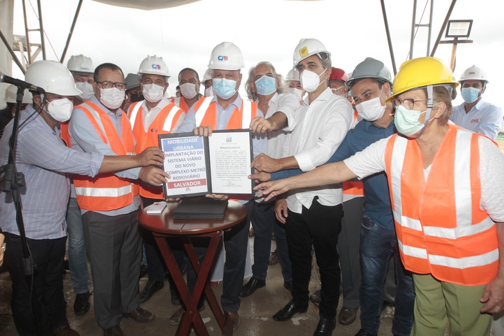 No aniversário de Salvador, Rui anuncia investimento em obras de mobilidade e saneamento