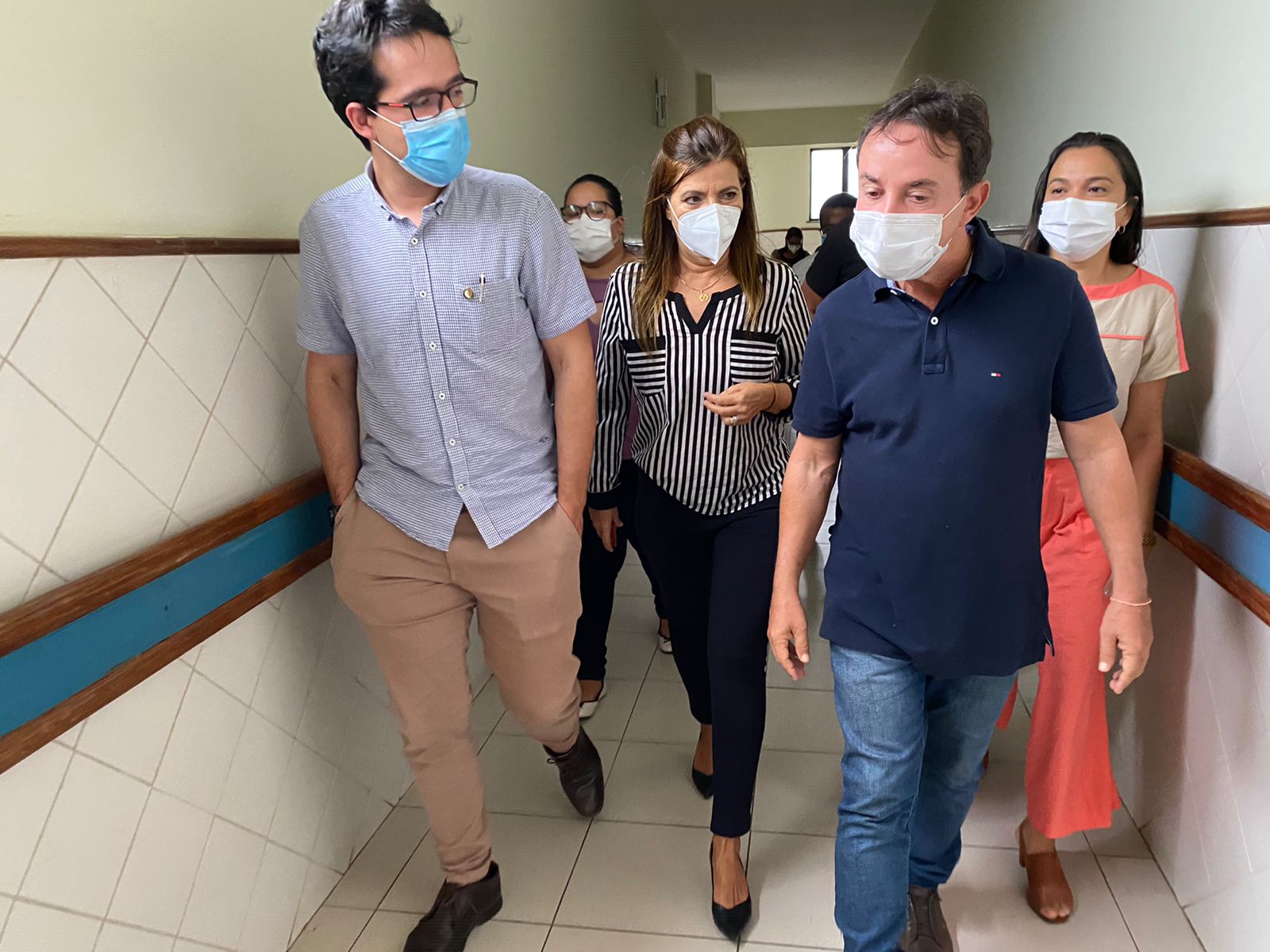 Secretária vistoria unidades de saúde em Jacobina e Miguel Calmon