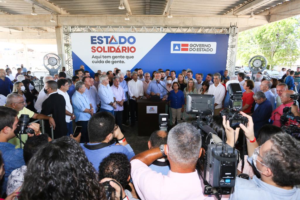 Adolfo Menezes diz se orgulhar de integrar grupo político que melhora a vida das pessoas