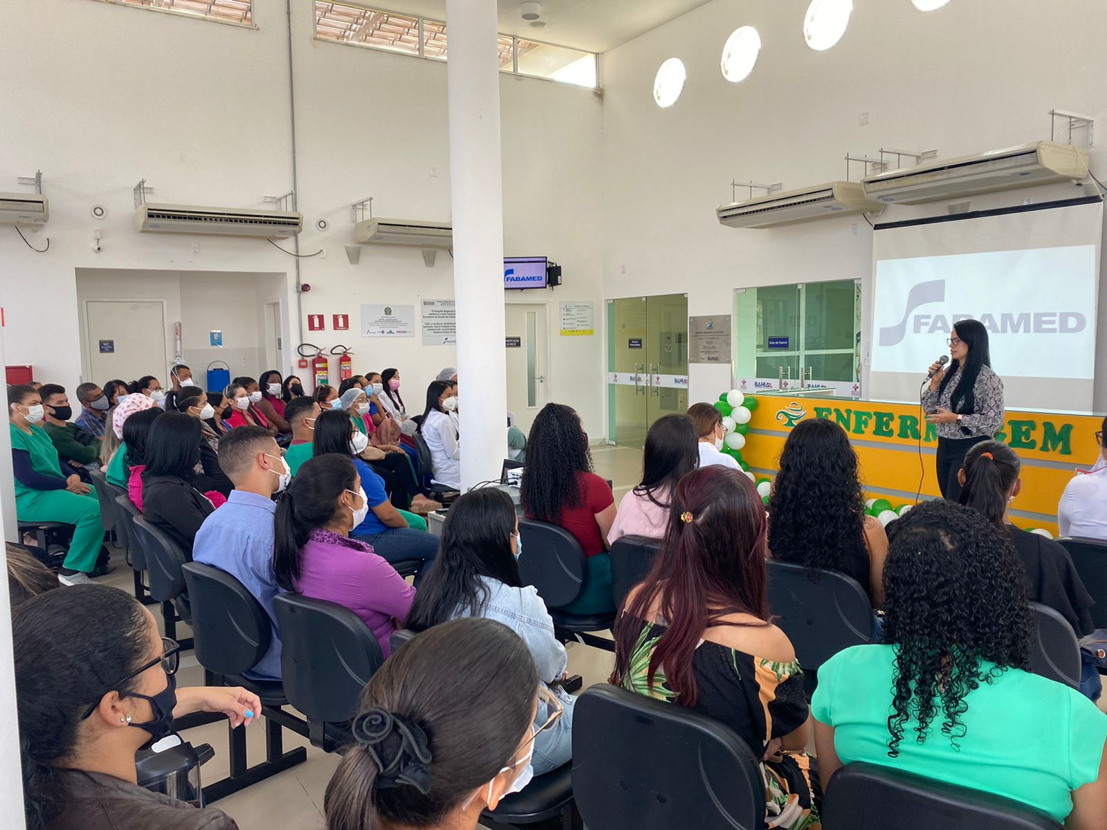 Hospital Regional da Chapada comemora Semana da Enfermagem com ciclo de palestras