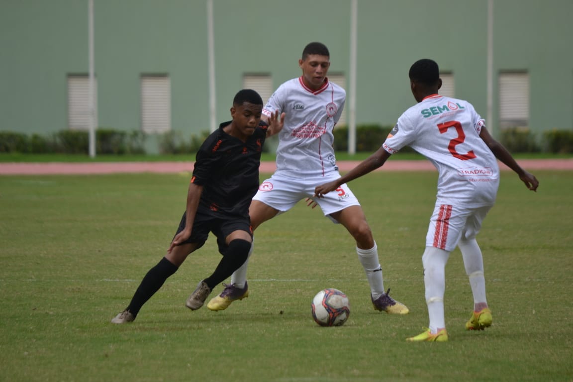 Copa 2 de Julho atrai empresários e olheiros em busca de novos talentos