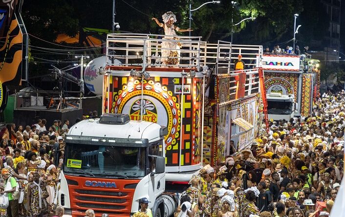 Ilê Aiyê homenageia a história e cultura do povo keniano no Carnaval 2025