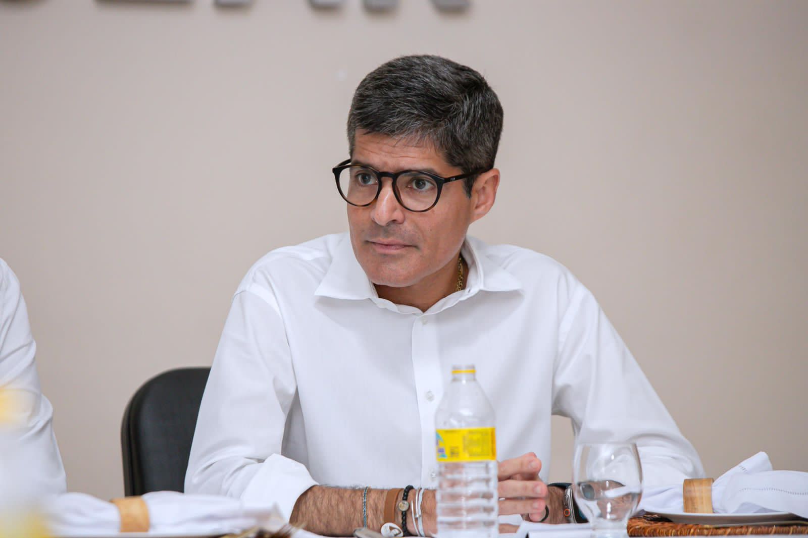 “Trabalhador não pode curtir a folga sem dor de cabeça pra ir e voltar pra casa”, diz ACM Neto sobre filas no ferry