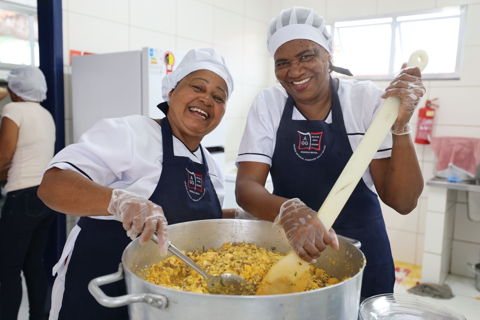 Coaraci recebe entregas do Governo do Estado com foco em educação, saúde e desenvolvimento rural