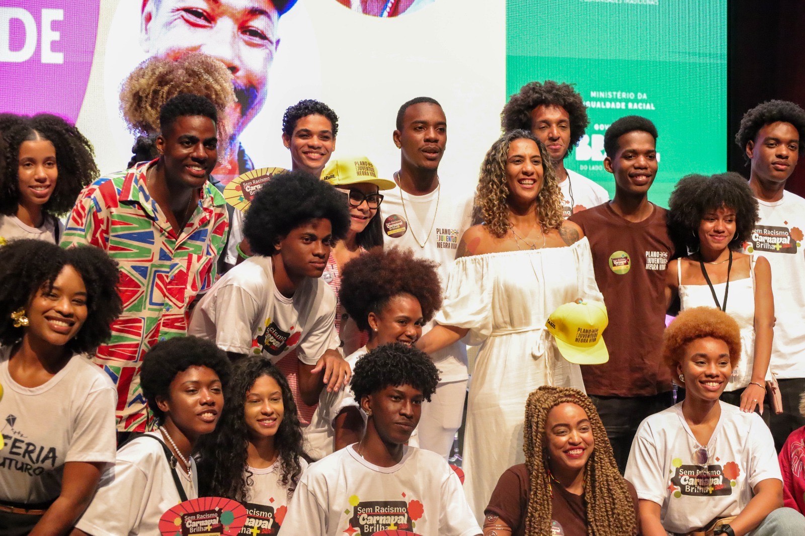 Ministra Anielle escolhe projeto baiano para campanha antirracista na folia
