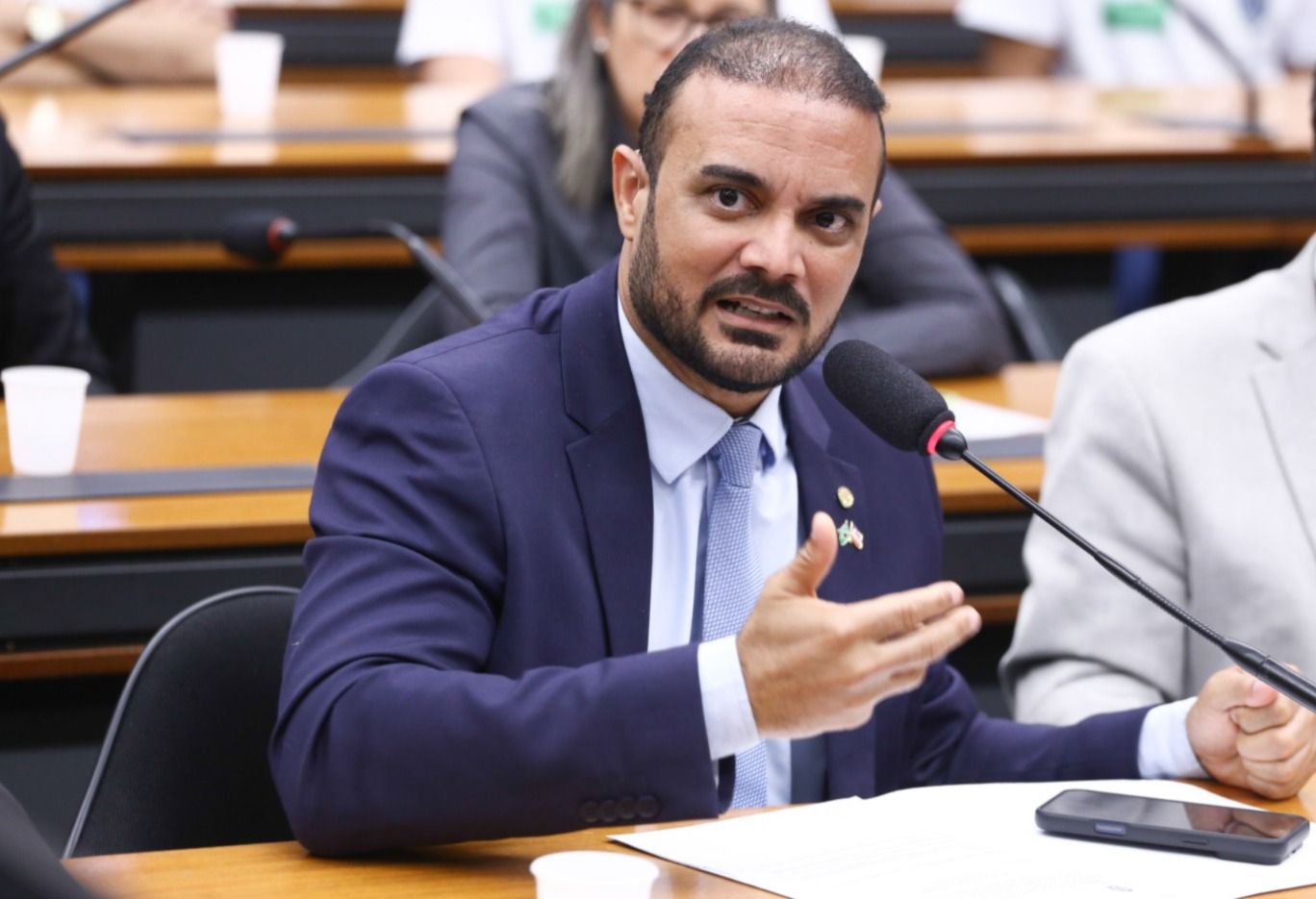 Capitão Alden defende PEC que limita IPVA a 1% e altera base de cálculo do imposto