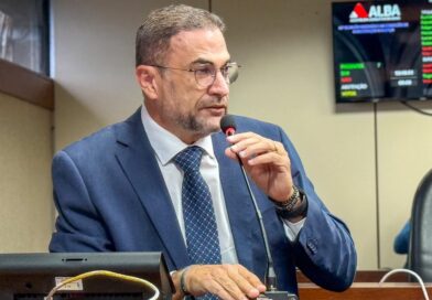 Deputado Hassan comemora suspensão provisória da importação de cacau da Costa do Marfim e afirma que a luta continua