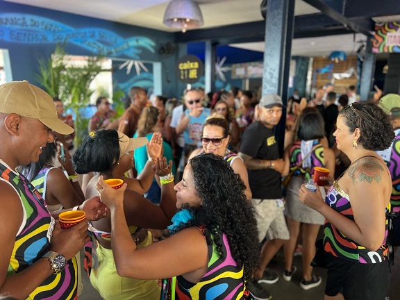 Filhos da Pauta 2026: tradicional encontro de jornalistas acontece no Camarote da Barra no Furdunço deste sábado