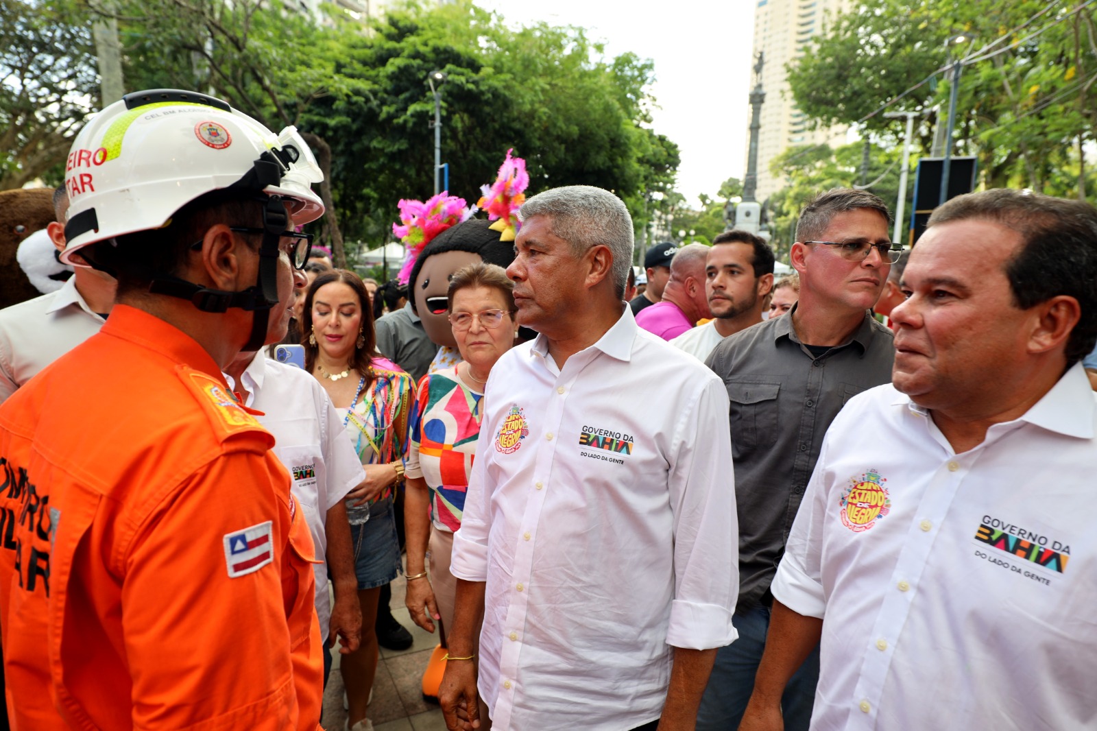 Governador destaca impacto econômico do Carnaval da Bahia durante abertura oficial da folia em Salvador