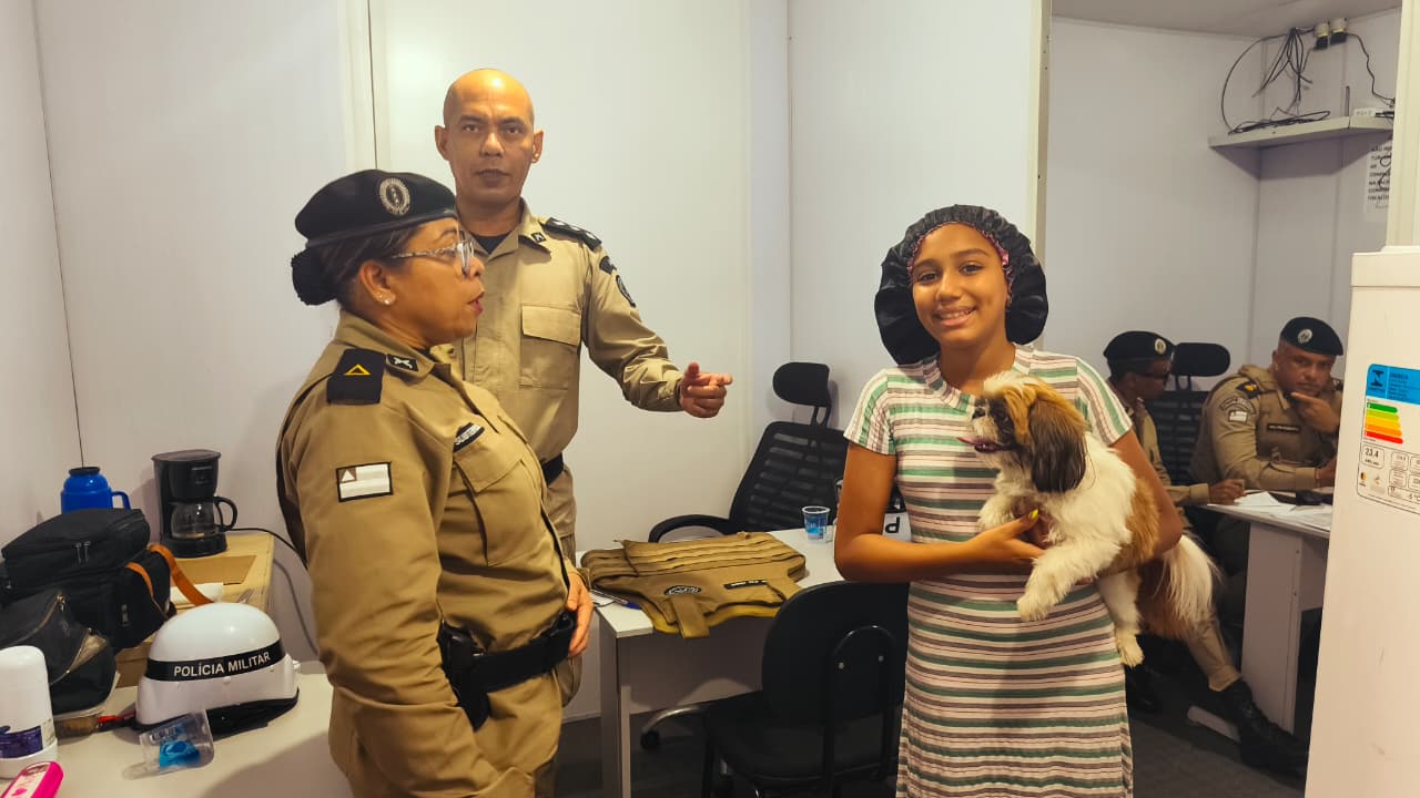 PM promove reencontro de jovens tutores com cão perdido