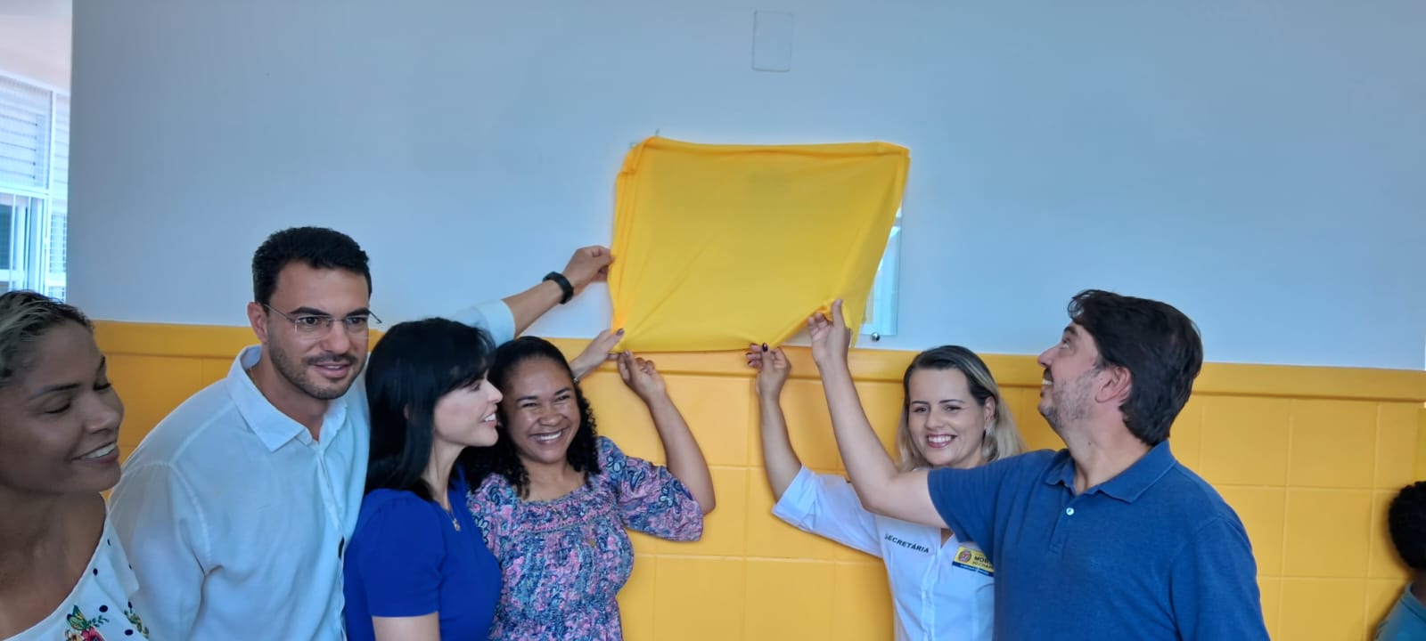 Pedro Tavares participa da entrega da primeira escola em tempo integral de Morro do Chapéu ao lado da prefeita Juliana e destina emenda para equipamentos