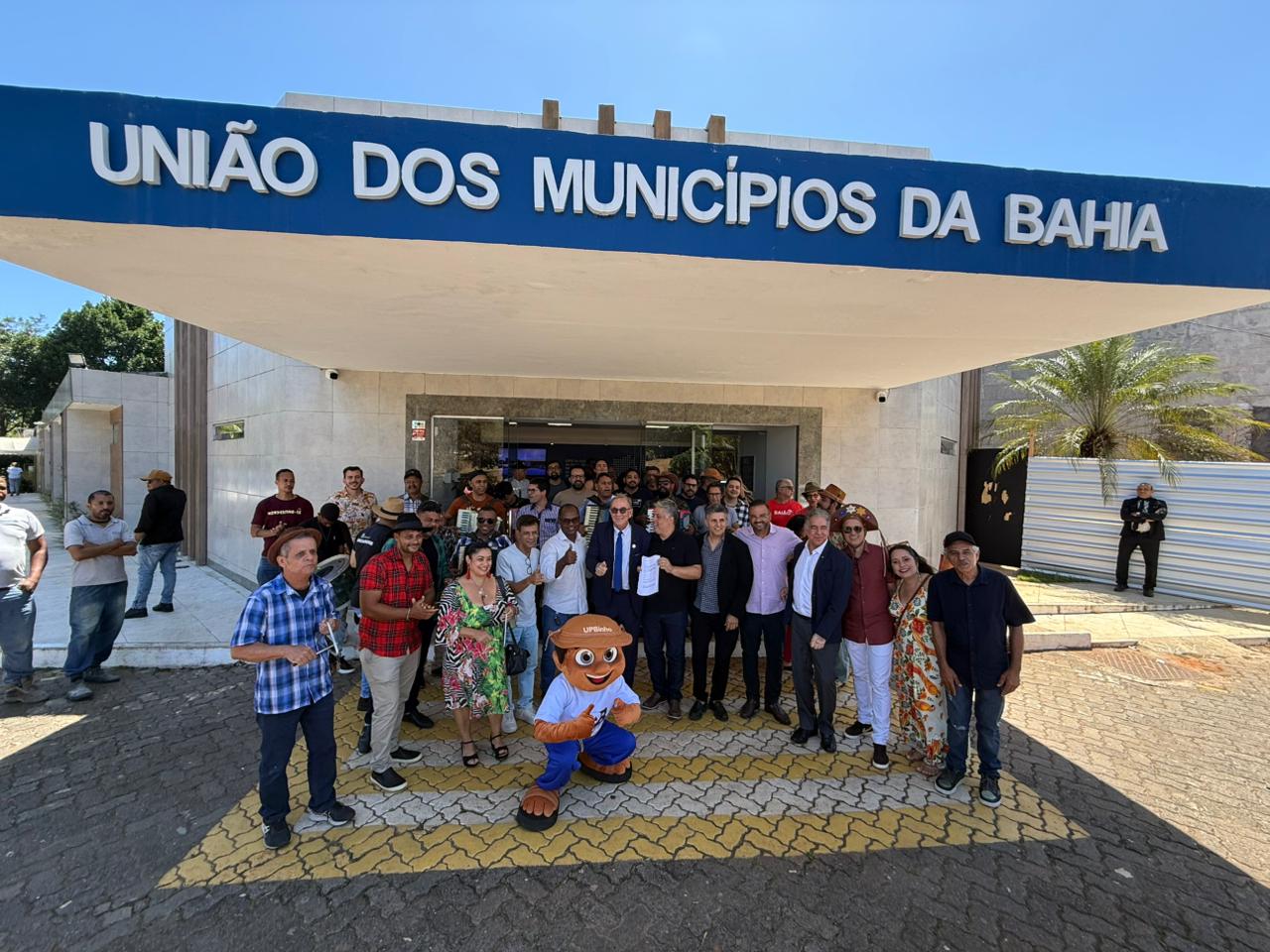 UPB recebe forrozeiros e debate valorização de artistas locais nas festas juninas