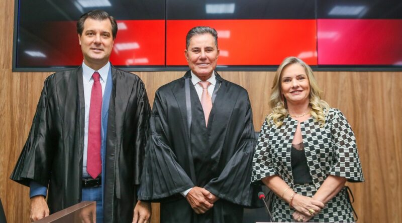 “Cerimônia de posse administrativa da Mesa Diretora marca novo ciclo do Judiciário baiano”, destaca presidente da ALBA