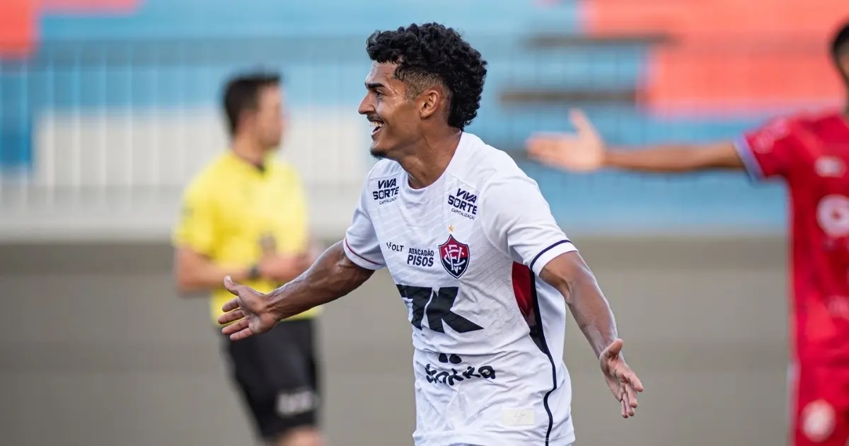 Rubro-Negro bate o Barcelona de Ilhéus e volta ao G-4