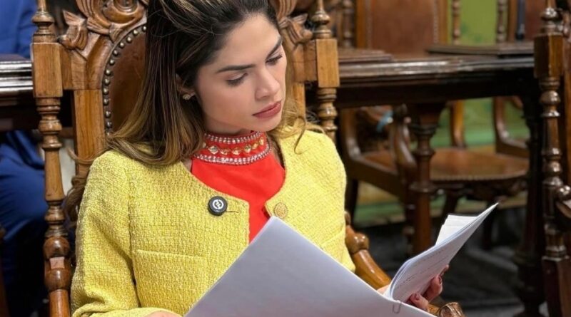 Marcelle Moraes propõe inclusão de recursos para tornozeleiras eletrônicas na LDO para reforçar proteção às mulheres