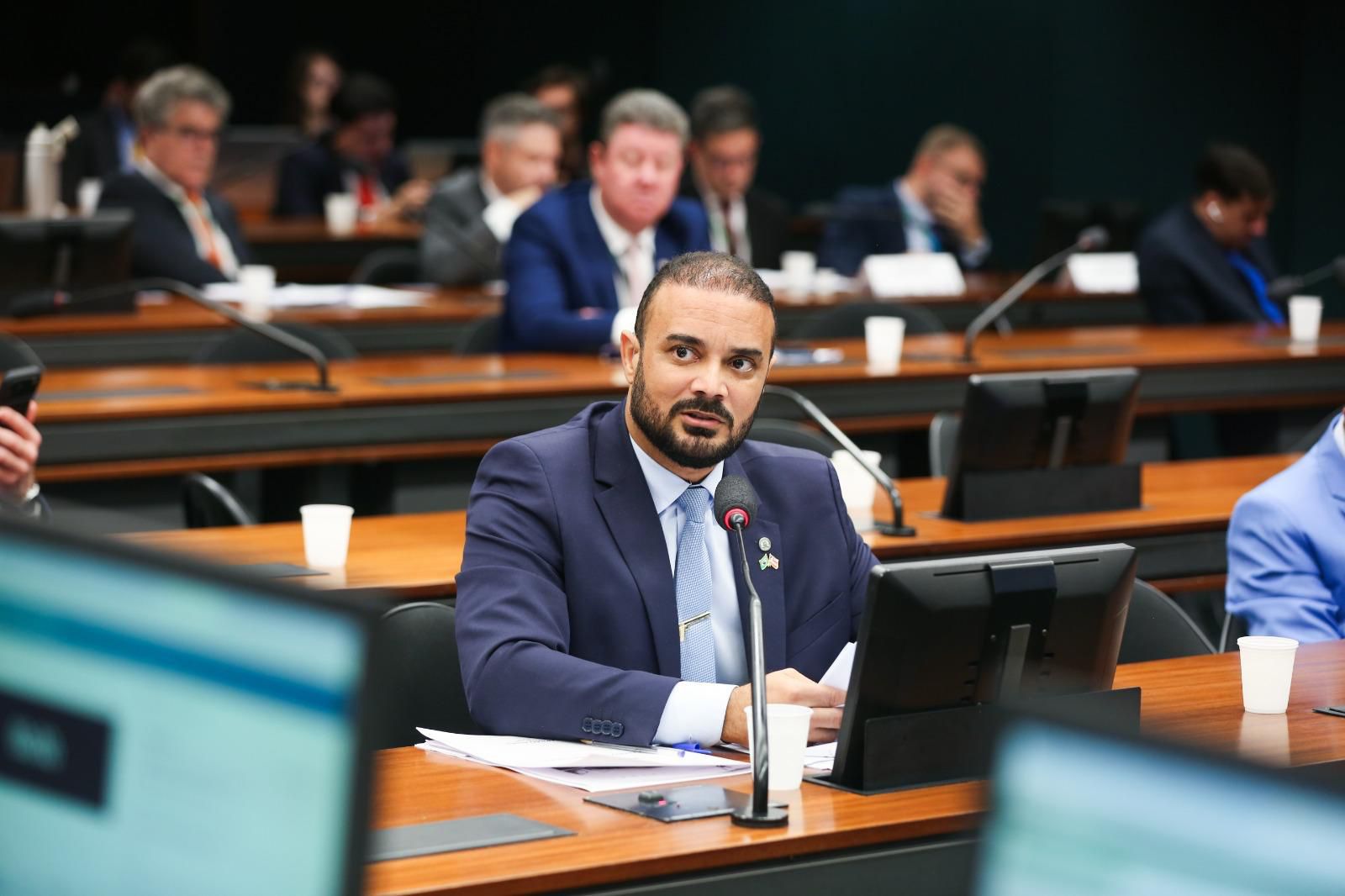 Capitão Alden protocola urgência para ampliar acesso à moradia de profissionais da Segurança Pública