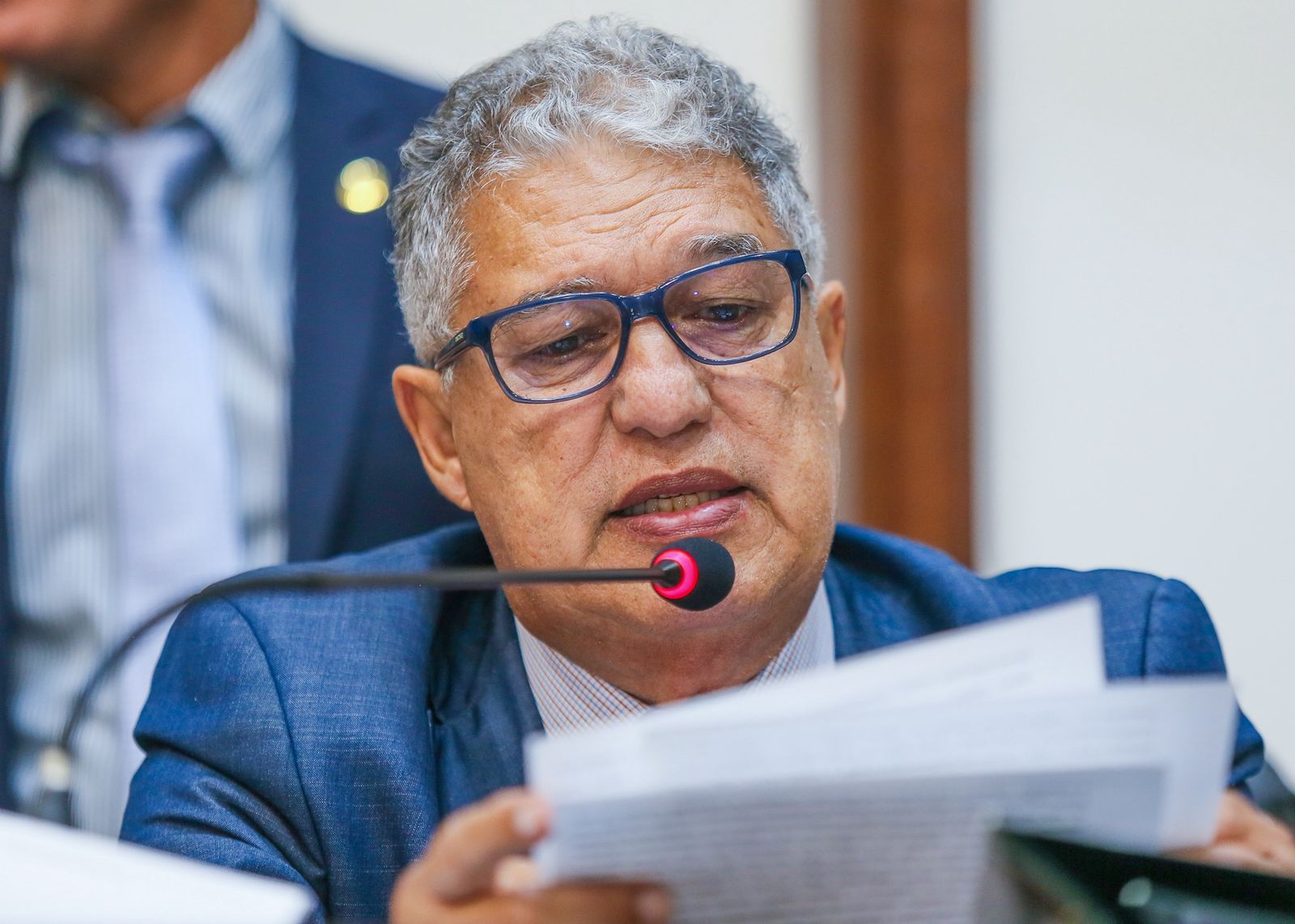 “Neto esquece que foi o grupo dele que armou o Brasil”, diz Rosemberg