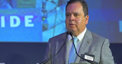 Jerônimo convida Elmar para vice e articulação movimenta cenário político na Bahia