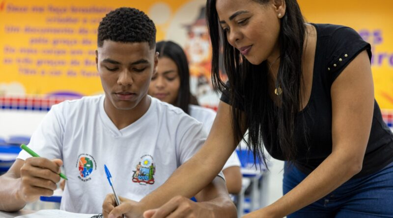 SEC publica Concessões de Avanço Horizontal e Adicional por Tempo de Serviço