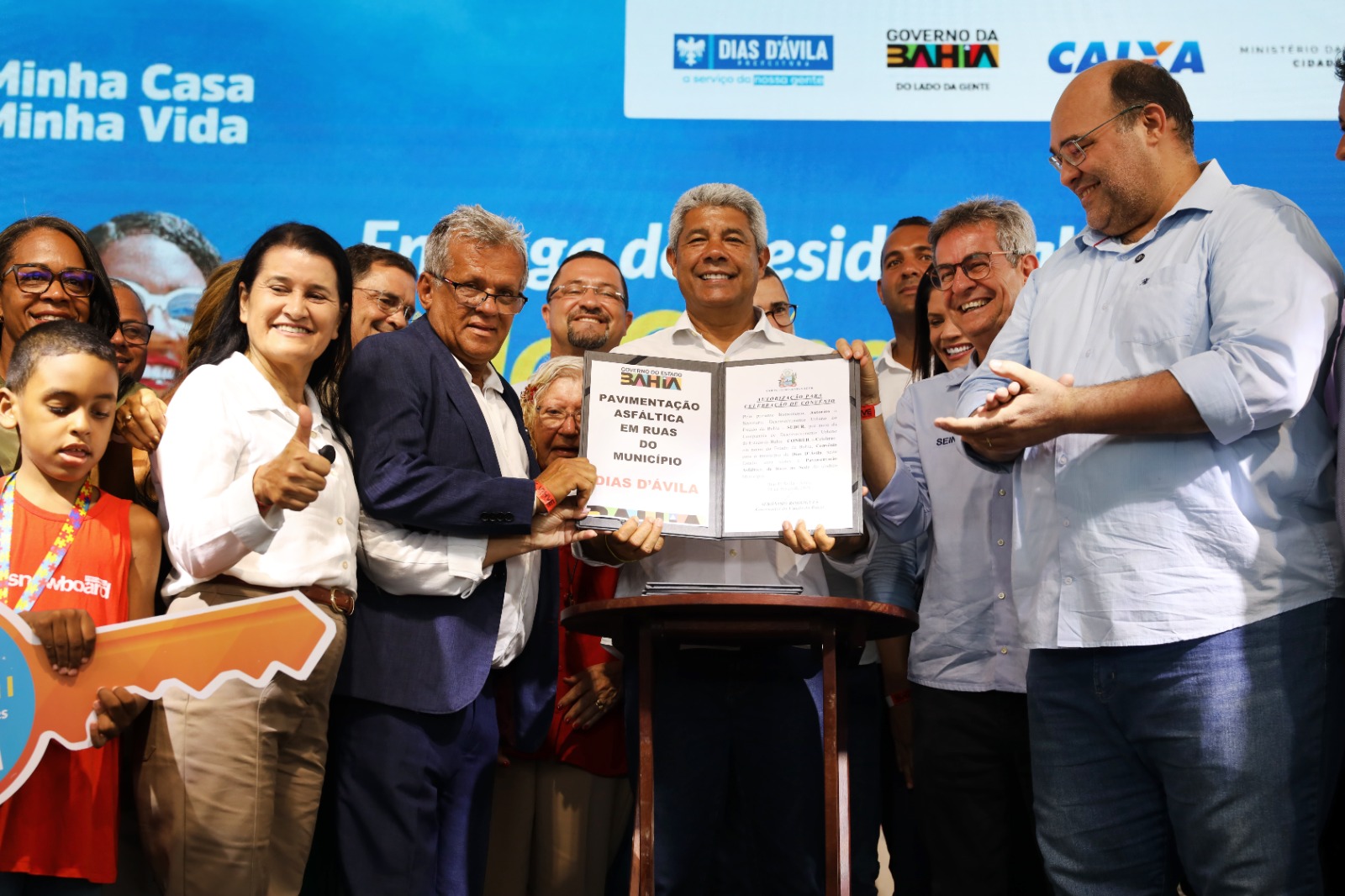 Bahia participa de cerimônia simultânea de entrega de unidades habitacionais do Programa Minha Casa Minha Vida