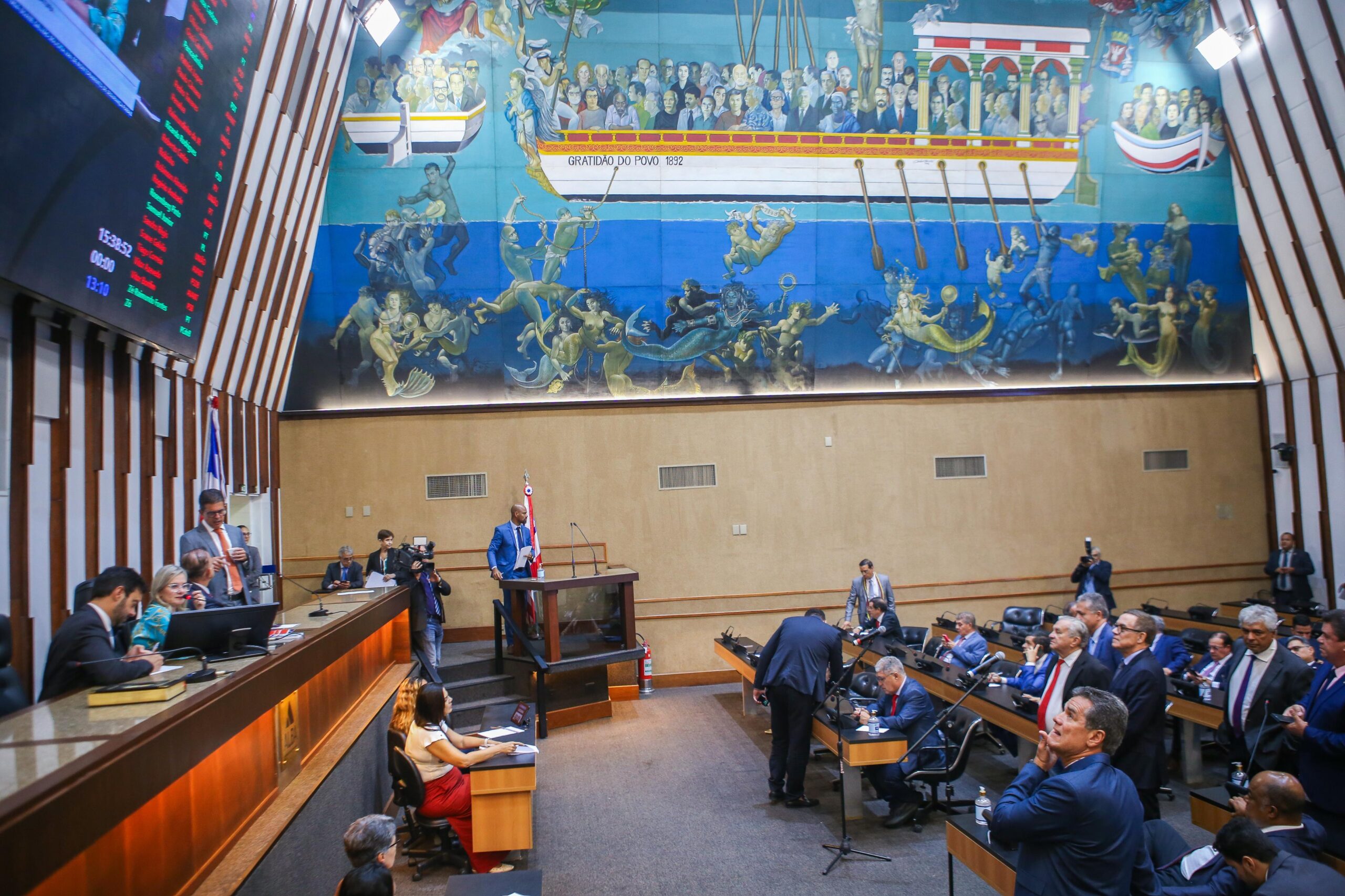 ALBA aprova projeto de lei que atualiza o piso salarial do Magistério e projetos de autoria de parlamentares