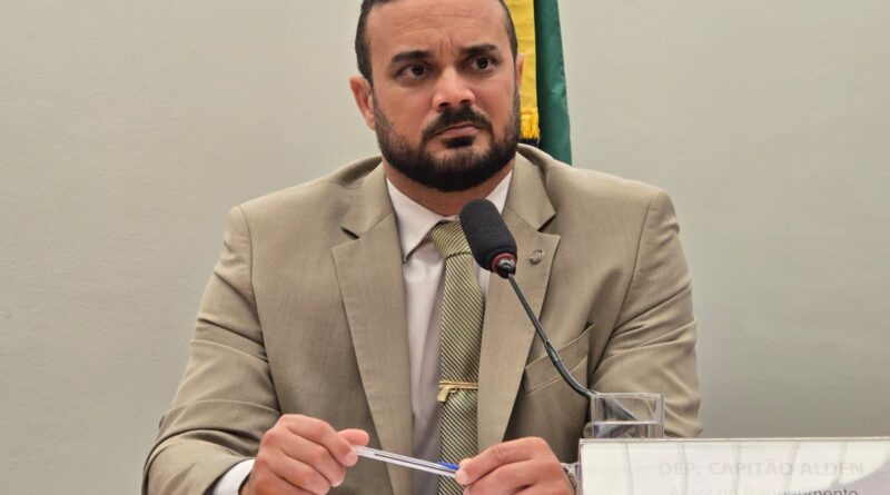 Capitão Alden é eleito relator da Subcomissão de Segurança Privada e Bombeiros Civis
