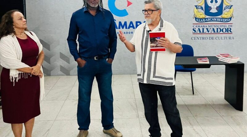 Jornalista Tasso Franco lançou mais um livro de crônicas: “A Alma da Senhora Avenida Sete