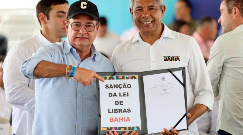 Governador sanciona lei que reconhece a Libras como meio legal de comunicação na Bahia