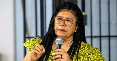 Vereadora critica condução do Pé na Escola e anulação de matrículas: “Abandono de famílias”