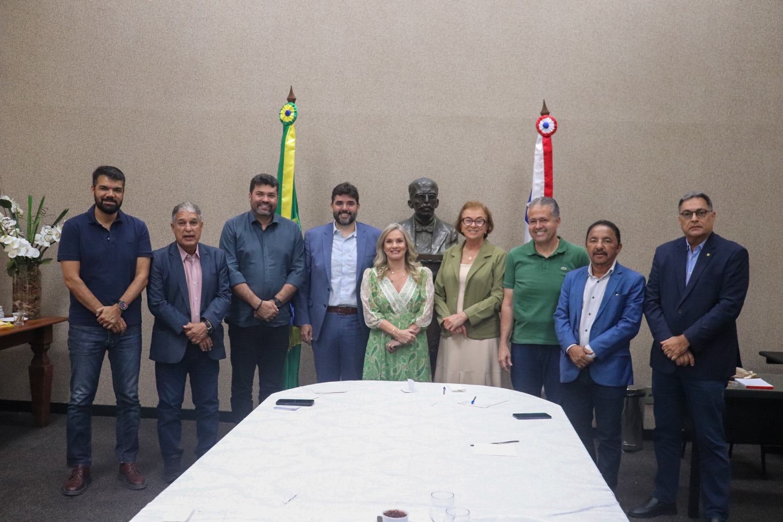 SERIN reúne líderes de bancadas na Alba