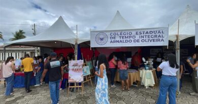 Feira Literária reúne estudantes da rede estadual e celebra aniversário de Caém