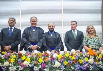 Ivana Bastos ressalta experiência de Maurício Kertzman em posse na presidência do TRE-BA