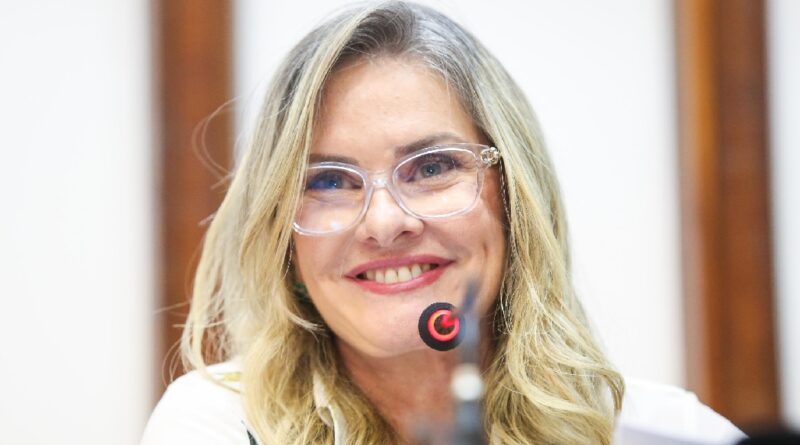 Presidente da ALBA, Ivana Bastos, defende maior aplicabilidade das leis aprovadas na Assembleia e destaca avanço de Juazeiro