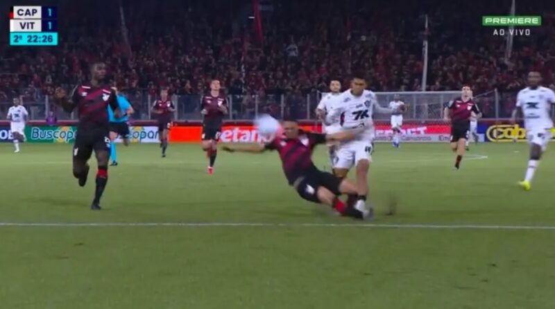 Vitória contesta arbitragem e formaliza queixa na CBF após derrota para o Athletico-PR