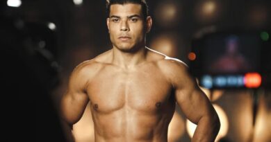 Lutador brasileiro vence no UFC 327 e recebe elogios de Trump