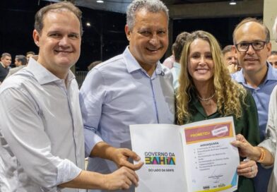 Prefeita de Jaguaquara declara apoio a Júlio Pinheiro: “Ajudou muito a nossa cidade”