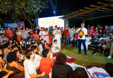 Jerônimo incentiva juventude a fortalecer iniciativas locais em plenária com mais de 1.200 jovens no Território Piemonte da Diamantina