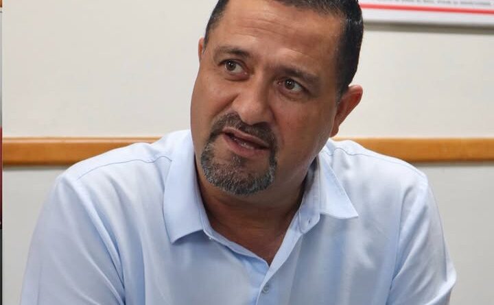“ACM Neto esconde aliança com Flávio porque a Bahia rejeita os Bolsonaros”, afirma Osni