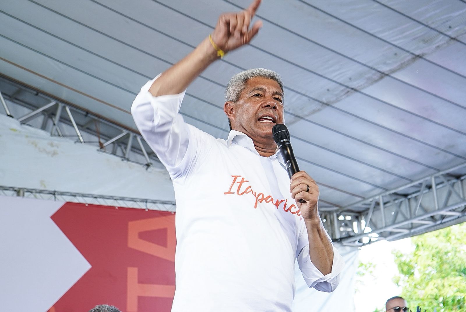 Jerônimo diz que prefeitos “desalojados” por ACM Neto serão bem recebidos na base governista