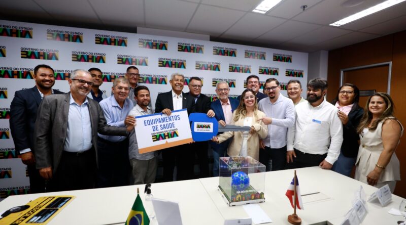Entregas e obras estruturantes ampliam atendimento do Estado à população de Piripá