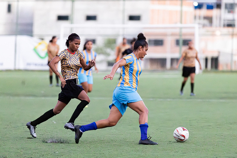 Abertura da 4ª edição da Copa Loreta Valadares tem chuva de gols e conquista de virada na primeira rodada