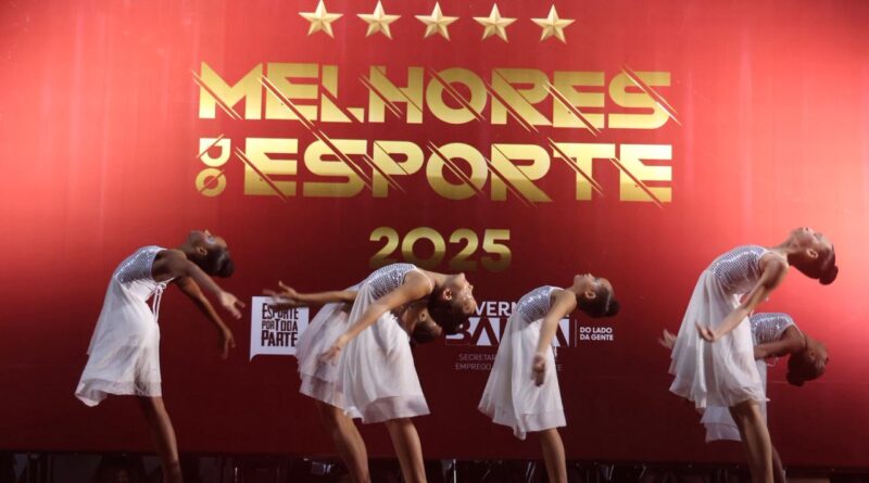 11ª edição do Melhores do Esporte premia atletas, técnicos e árbitros baianos em noite de festa