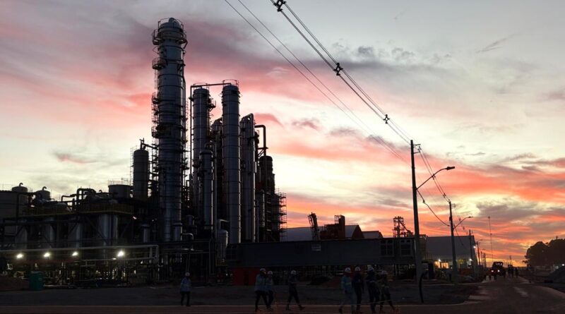 Desenvolvimento Econômico impulsiona industrialização e geração de empregos na Bahia
