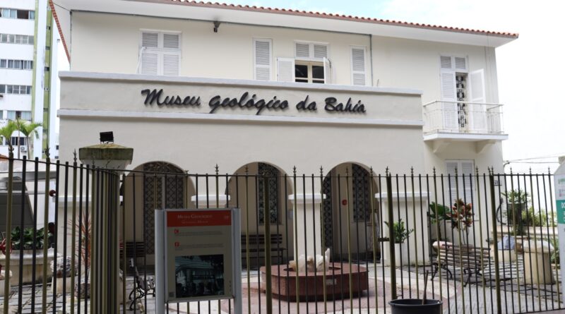 Museu Geológico da Bahia realiza exposição de minerais e rochas e 1º Encontro de Colecionadores da Bahia
