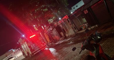 Incêndio destrói barracas de ambulantes em Jacobina