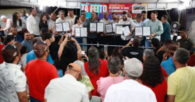 Governo do Estado entrega escola em tempo integral, obra viária e anuncia novos investimentos em Jaborandi