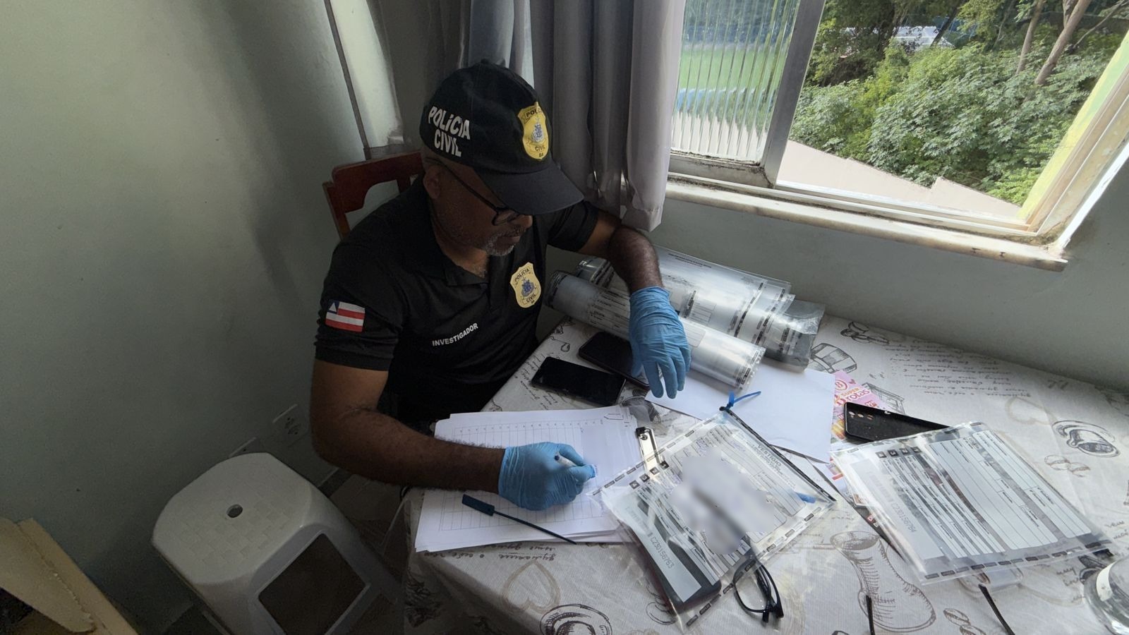 Suspeito é preso por pornografia infantil em Salvador