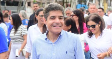 ACM Neto tem agenda intensa neste final de semana e visita cinco municípios da Bahia