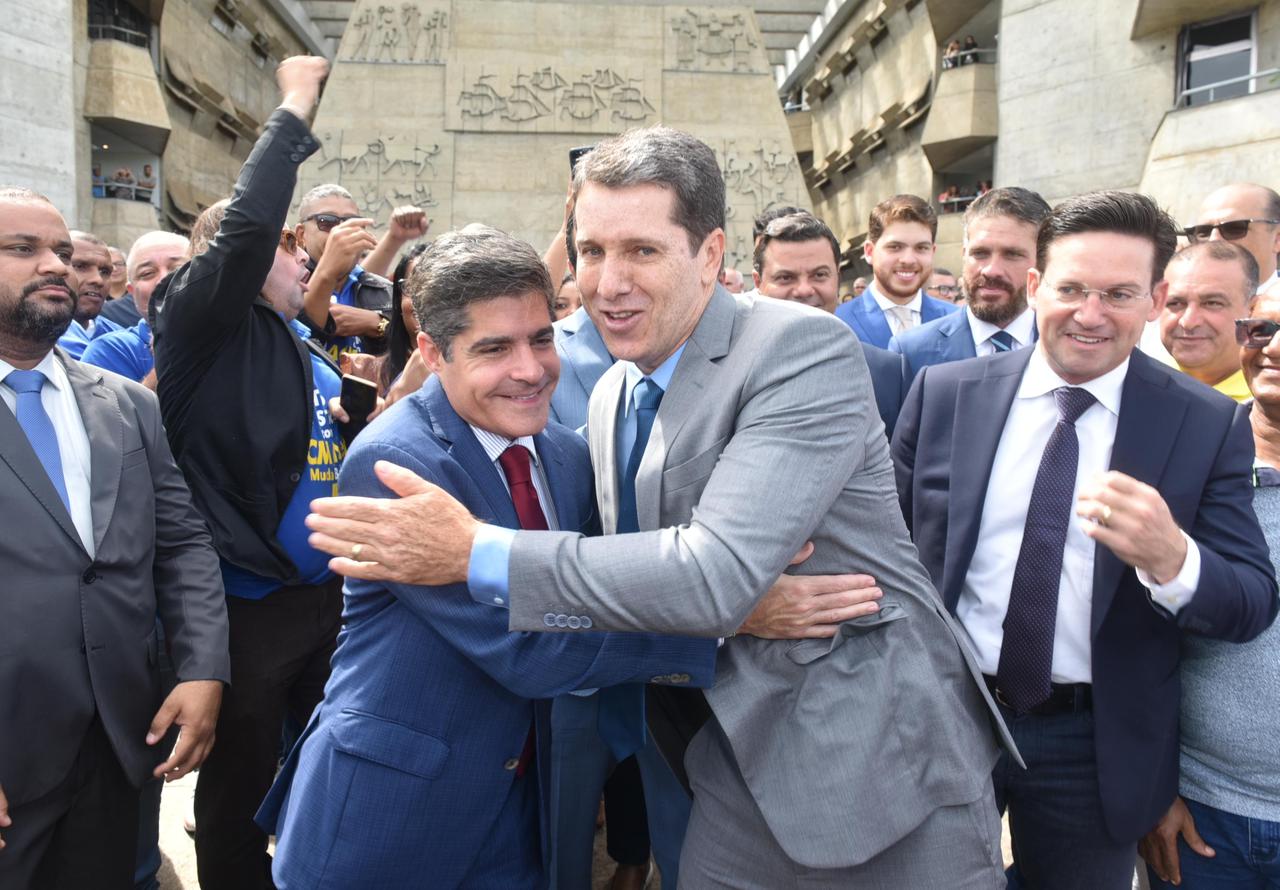 ACM Neto ironiza anúncio de Jerônimo de aeroporto no Médio Rio de Contas: “Agora?”